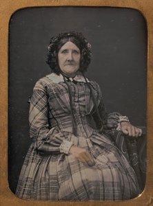 Sedící starší žena v kostkovaných šatech a čepici, 1854-60. od William Hardy Kent