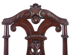 Detail dvojice sálových židlí George II, popravených Jamesem Moorem mladším, kolem 1727-31 od William Kent
