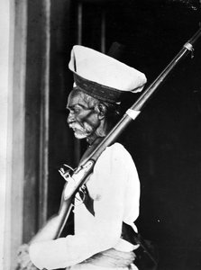 Indický Sepoy, kolem 70. let 19. století od Willoughby Wallace Hooper