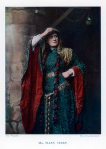 Dame Ellen Terry, anglická divadelní herečka, 1901.
