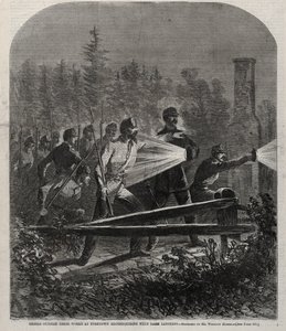 Povstalci před svými opevněními u Yorktownu provádějí průzkum s pomocí temných luceren od Winslow Homer