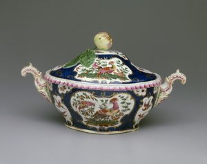 Tureen, kolem 1780 od Worcester Porcelain Manufactory
