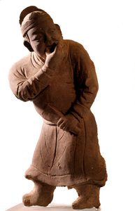 Čínské umění: terakotová soška představující „pískacího“ herce. Z Tsiao Tsouo, Honan. Dynastie Yuan (1271-1368 našeho letopočtu). od Yuan Dynasty Chinese School