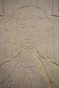 Burgundsko, Lancharre, obec Chapaize 71460. V kostele Notre Dame, Isabelle de Vauvry od . .
