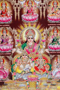 Lakshmi, manželka Višnua, je bohyně prosperity, štěstí a krásy. od . .