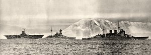 Lodě HMS Ark Royal, HMS Malaya a HMS Renown opouštějí svou základnu v Gibraltaru, kolem roku 1940 (foto) od . .