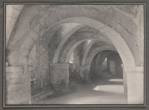 Triforium v kryptě katedrály Gloucester od John Pardon