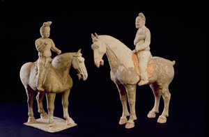 Dva jezdci, Číňané, dynastie Tang (618-906) (terakota) od Hippolyte Lalaise Devéria