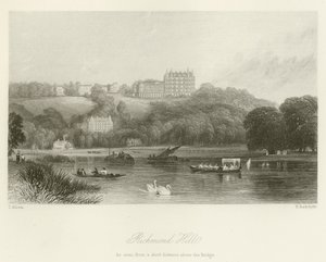Richmond Hill, jak je vidět z malé vzdálenosti nad mostem
