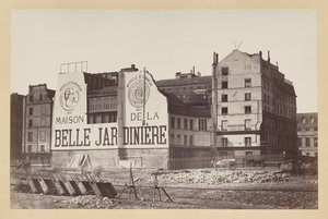 La Belle Jardinière: obchod na rue de la Cité během jeho demolice, Paříž od attributed to Charles Marville