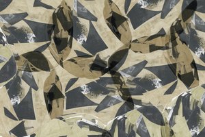 Vrstvené geometrické listy od cartissi
