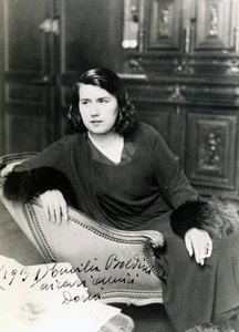 Emilia Cardona Boldini v Paříži v roce 1931, manželka Giovanniho Boldiniho (1842-1931) (černobílá fotografie)