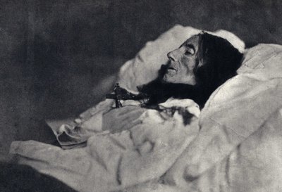 Portrét básnířky Marcelline Desbordes Valmore (Desbordes-Valmore) (1786-1859) na smrtelné posteli. Fotografie Felixe Tournachona dit Nadar (1820-1910) v roce 1859. Tisk Victor Tournachon, otec Nadar, konec 19. století. od Nadar