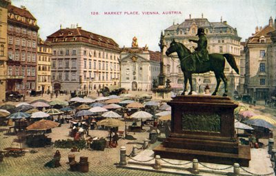 Market Place, Vídeň, Rakousko (barevné foto) od (after) English photographer