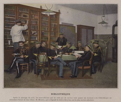 Bibliotéka (barevné foto) od (after) French Photographer
