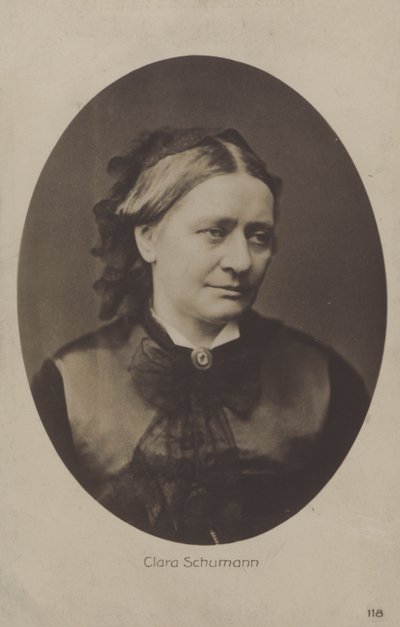 Clara Schumannová, německá klavíristka a skladatelka (čb fotografie) od (after) German photographer
