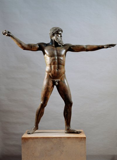 Řecké umění: bronzová socha zvaná bůh Cape Artemision připisovaná sochaři Kalamisovi (5. století př. n. l.), 460 př. n. l., Dim. 209 cm - Athény, Národní archeologické muzeum (inv. 15161) - Řecká civilizace: socha (často nazývaná Bůh z moře) Dia nebo P od (attr. to) Kalamis