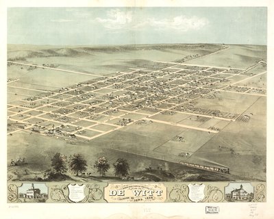 Pohled z ptačí perspektivy na město De Witt, Clinton Co., Iowa 1868. LOC 73693396 od A. Ruger