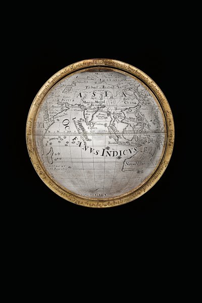 Dva výjimečné pozemské a nebeské glóby, podporované Herculesem a Atlasem, Augsburg, 1697-99 od Abraham Drentwett