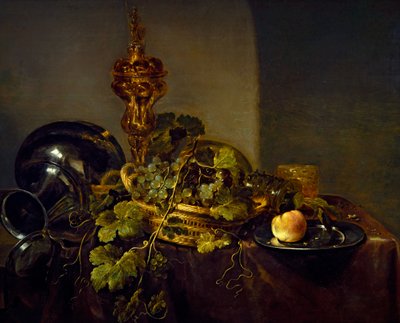 Zátiší s košem hroznů a zlatým pohárem od Abraham Hendricksz van Beyeren
