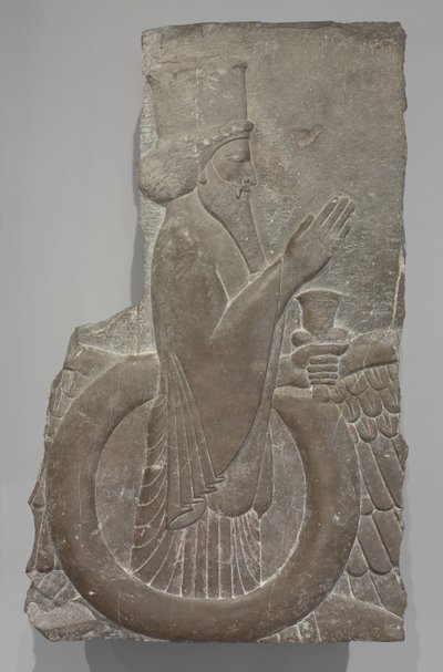 Ahuramazda v okřídleném disku, Persepolis, 486-460 př.nl (vápenec) od Achaemenid