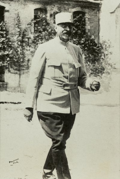 Portrét generála Josepha Michelera (foto) od Agence Meurisse
