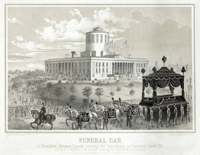 Pohřební vůz prezidenta Abrahama Lincolna kolem State House v Columbusu, 29. dubna, hospoda. 1865 (rytina) od Albert Ruger
