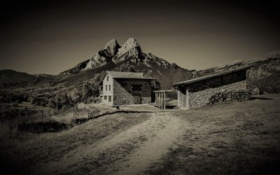 horská cesta, 2019, (fotografie) od Alex Caminker