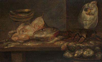 Zátiší s rybami a humrem a ústřicemi na stole poblíž od Alexander Adriaenssen