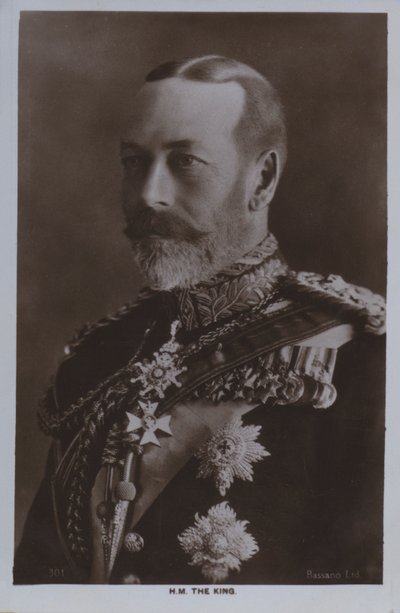 HM The King (černobílá fotografie) od Alexander Bassano