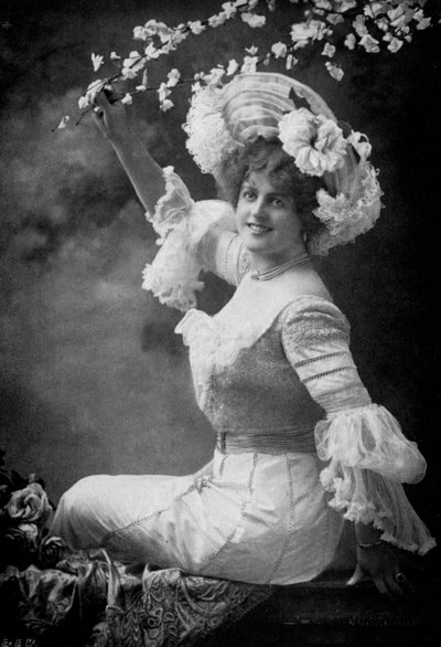 Marie Studholme 1875-1930, anglická divadelní herečka, 1902-1903. od Alfred Ellis and Walery