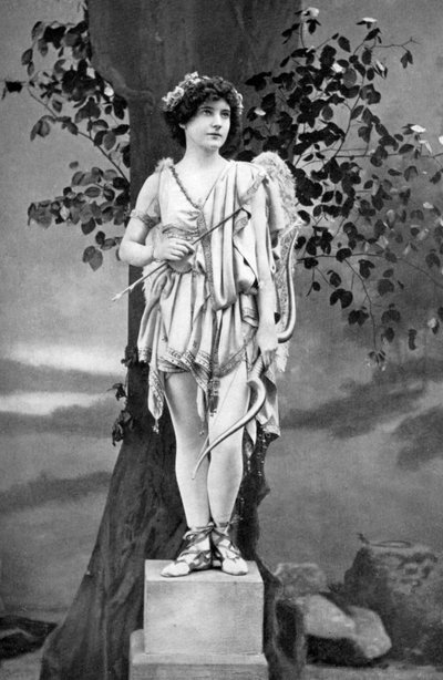 Unity Moore 1894-1981, irská herečka, 1911-1912. od Alfred Ellis and Walery