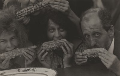 Georgia Engelhardová, Georgia O’Keeffeová, Selma Stieglitzová Schubartová a Joseph Obermeyer od Alfred Stieglitz