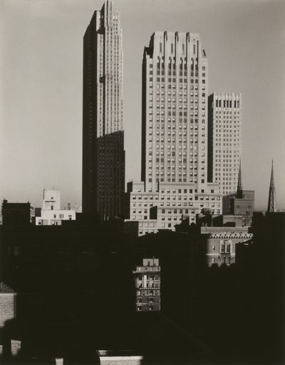 New York ze Sheltonu od Alfred Stieglitz