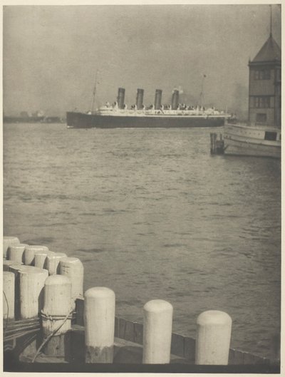 Outward Bound, The Mauretania, 1910. od Alfred Stieglitz