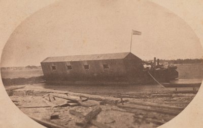 Hamiltonova plovoucí baterie kotvící na konci Sullivanova ostrova noc před ..., duben 1861. od Alma A. Pelot.