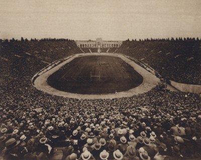 Kalifornie: Los Angeles Coliseum (černobílá fotografie) od American Photographer (after)