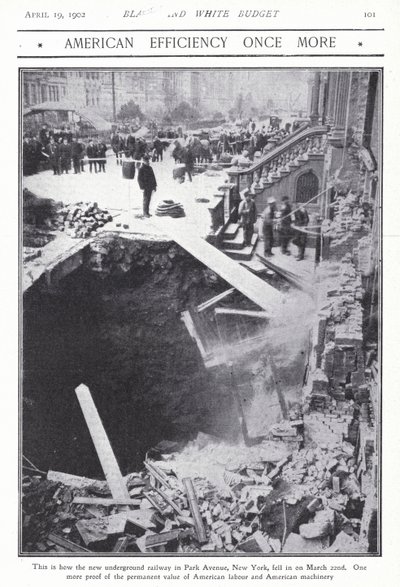 Zřícení části tunelu metra na Park Avenue, New York City, USA, 22. března 1902 (černobílá fotografie) od American Photographer (after)