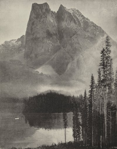 Smaragdové jezero v pohoří Selkirk (černobílá fotografie) od American Photographer (after)