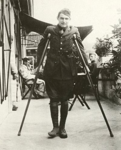 Ernest Hemingway (černobílá fotografie) od American Photographer (after)