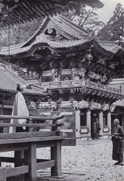 Úžasné sochy buddhistického chrámu Yakushi (černobílá fotografie) od American Photographer (after)