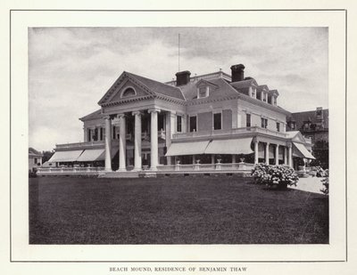 Newport, Rhode Island: Beach Mound, rezidence Benjamina Thawa (černobílá fotografie) od American Photographer (after)