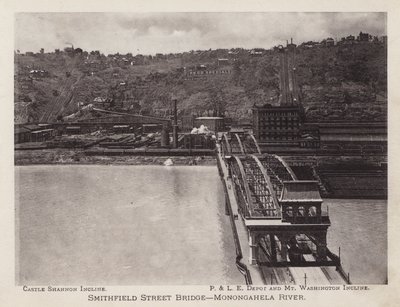 Pittsburgh: Smithfield Street Bridge, Monongahela River (černobílá fotografie) od American Photographer (after)