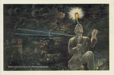 Americká těžba uhlí: Horník vrtá uhlí a připravuje se na odstřel (barevné foto) od American Photographer
