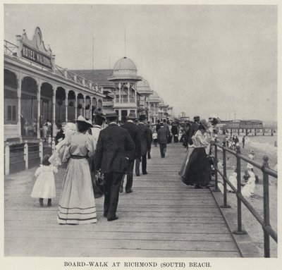 Boardwalk na pláži Richmond (South) Beach (černobílá fotografie) od American Photographer