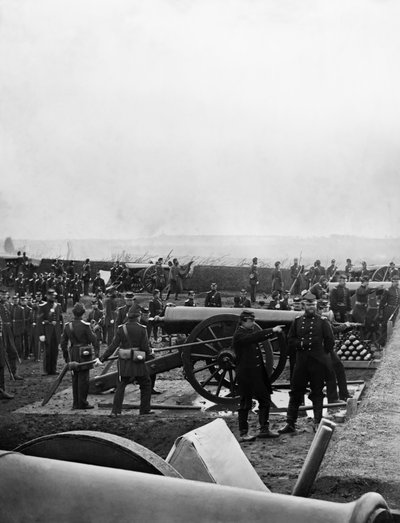 Plukovník Tyler a 1. Connecticutské těžké dělostřelectvo ve Fort Richardson, konec roku 1861 od American Photographer