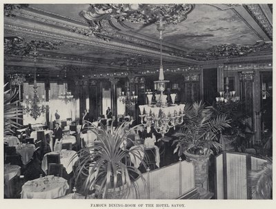 Slavná jídelna hotelu Savoy (černobílá fotografie) od American Photographer
