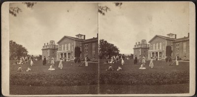 Přední část sídla a trávník, Oneida Community, stát New York, c.1870 od American Photographer
