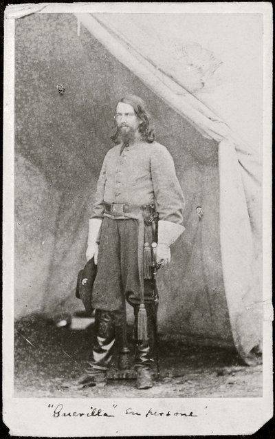 "Guerilla" (čb fotografie) od American Photographer