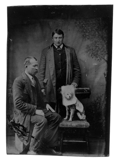 Honus Wagner a přítel, kolem roku 1898 (foto typu tónovaná) od American Photographer